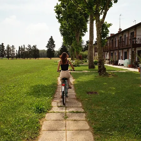 Gospodarstwo wiejskie Residenze Di La' Dal Fiume *